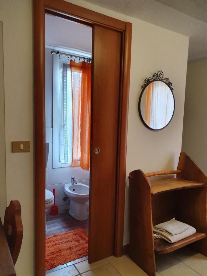 B&B Il Pettirosso Malonno ภายนอก รูปภาพ