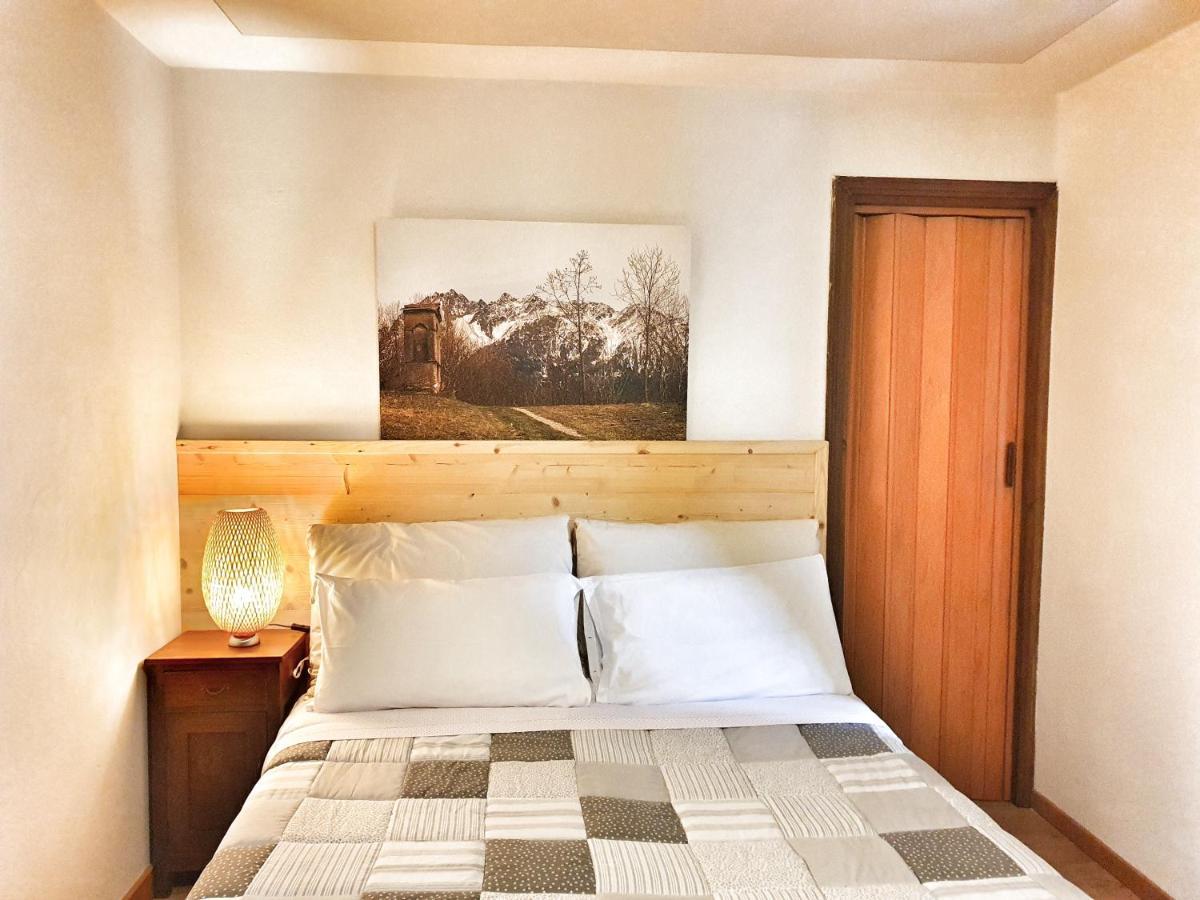 B&B Il Pettirosso Malonno ภายนอก รูปภาพ