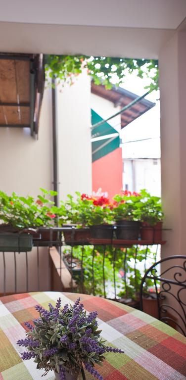 B&B Il Pettirosso Malonno ภายนอก รูปภาพ