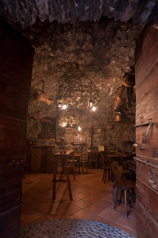 B&B Il Pettirosso Malonno ภายนอก รูปภาพ